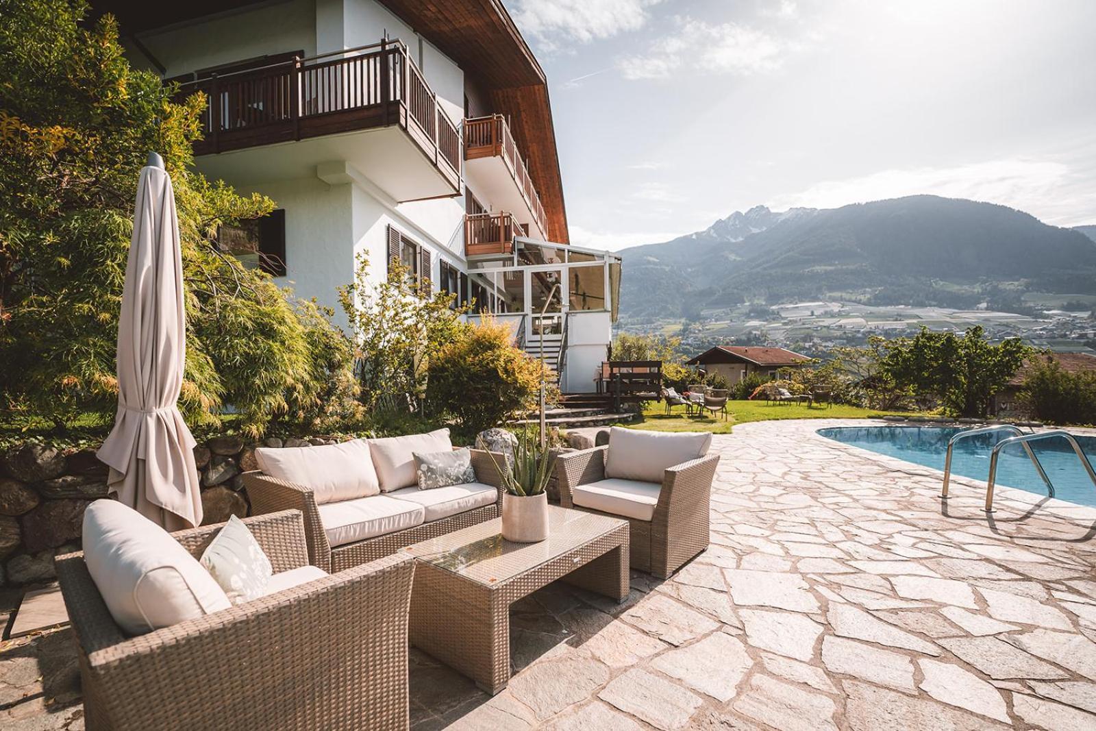 Hotel Brunnhofer Dorf Tirol Exterior foto