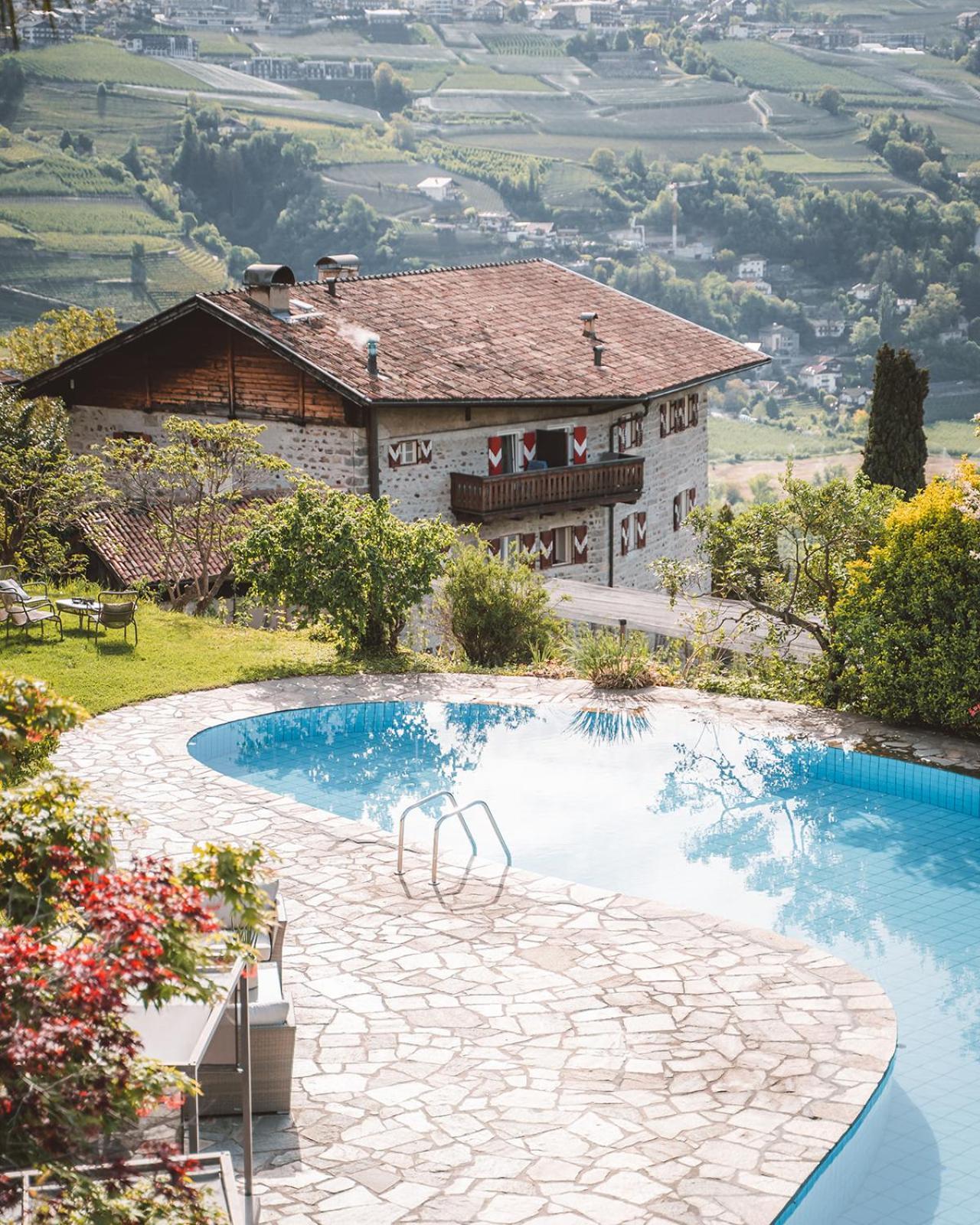 Hotel Brunnhofer Dorf Tirol Exterior foto